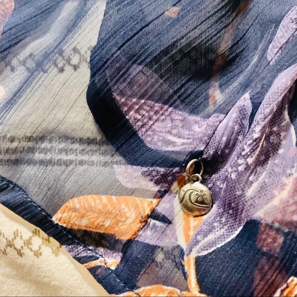 Quiksilver sheer floral blouse - Picture 3 of 5